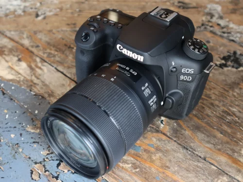 مواصفات كاميرا 4k ،Canon EOS 90dبتقنية